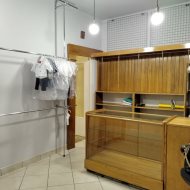 Lokal na sprzedaż